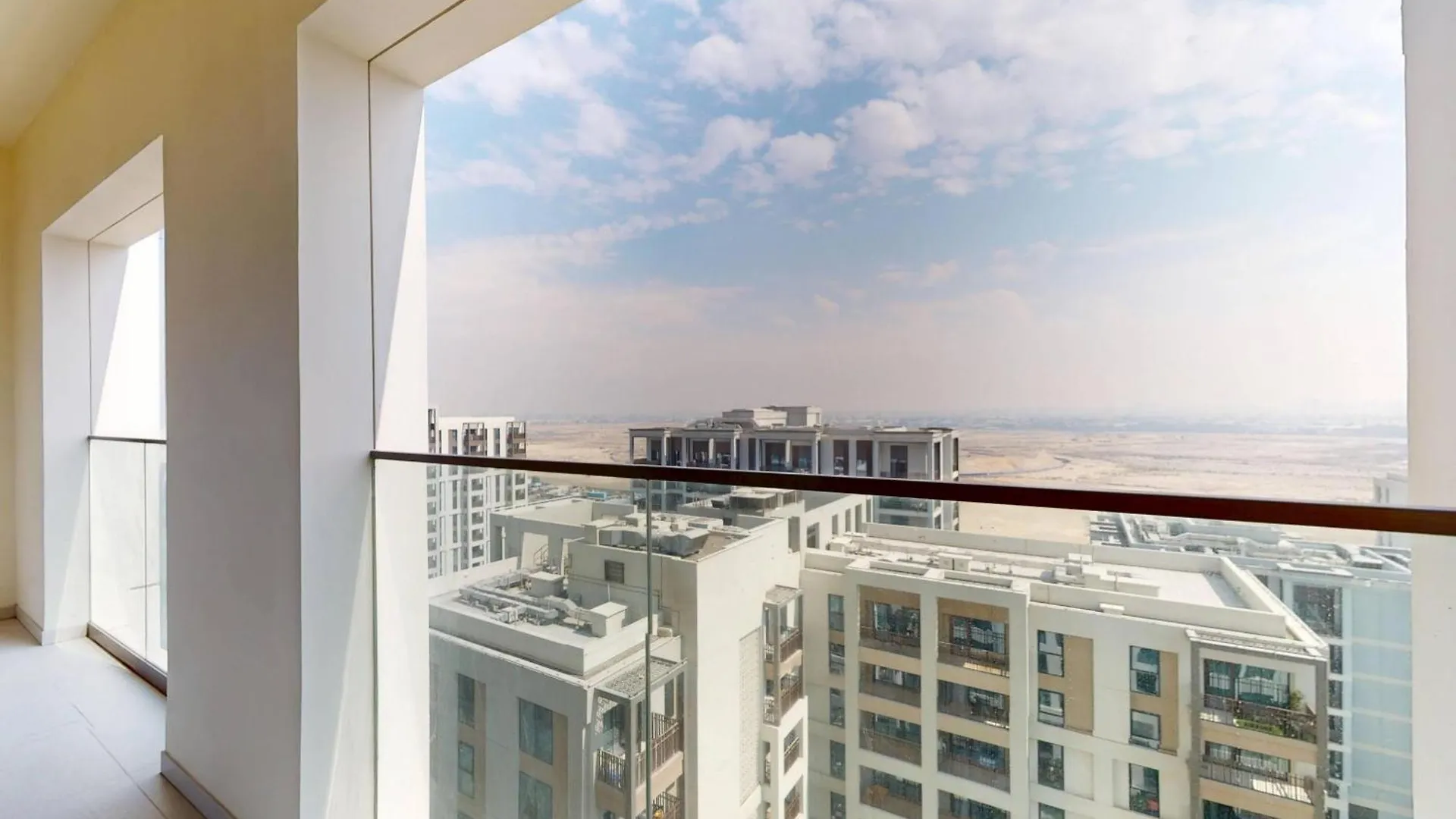 Stylish And Chic 2Br Apartment In Dubai Creek Harbour United Arab Emirates